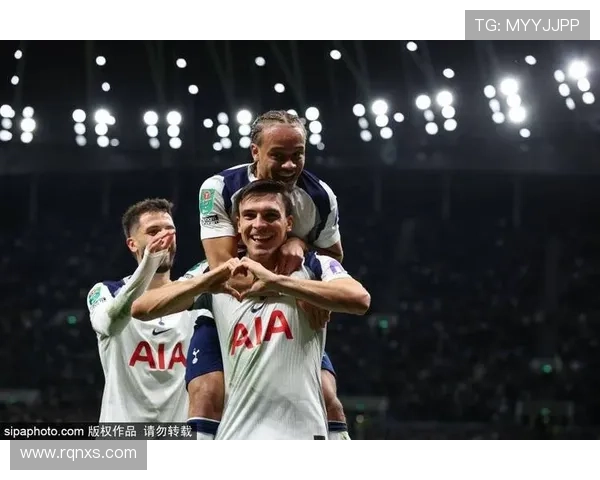 弗兰克回应热刺球迷支持下降质疑比例究竟有多大